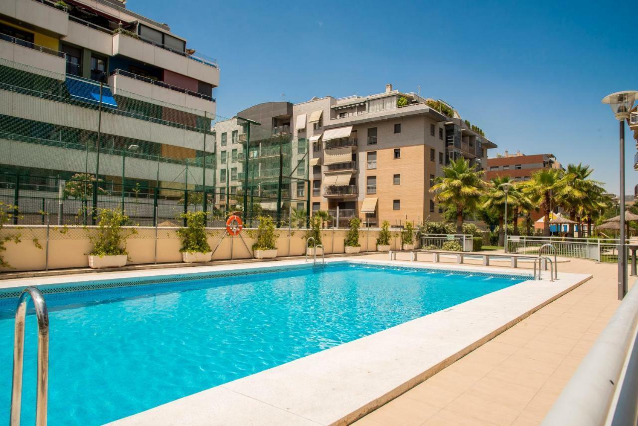 Апартаменти Enjoygranada Lujo Piscina Y Parking Екстер'єр фото