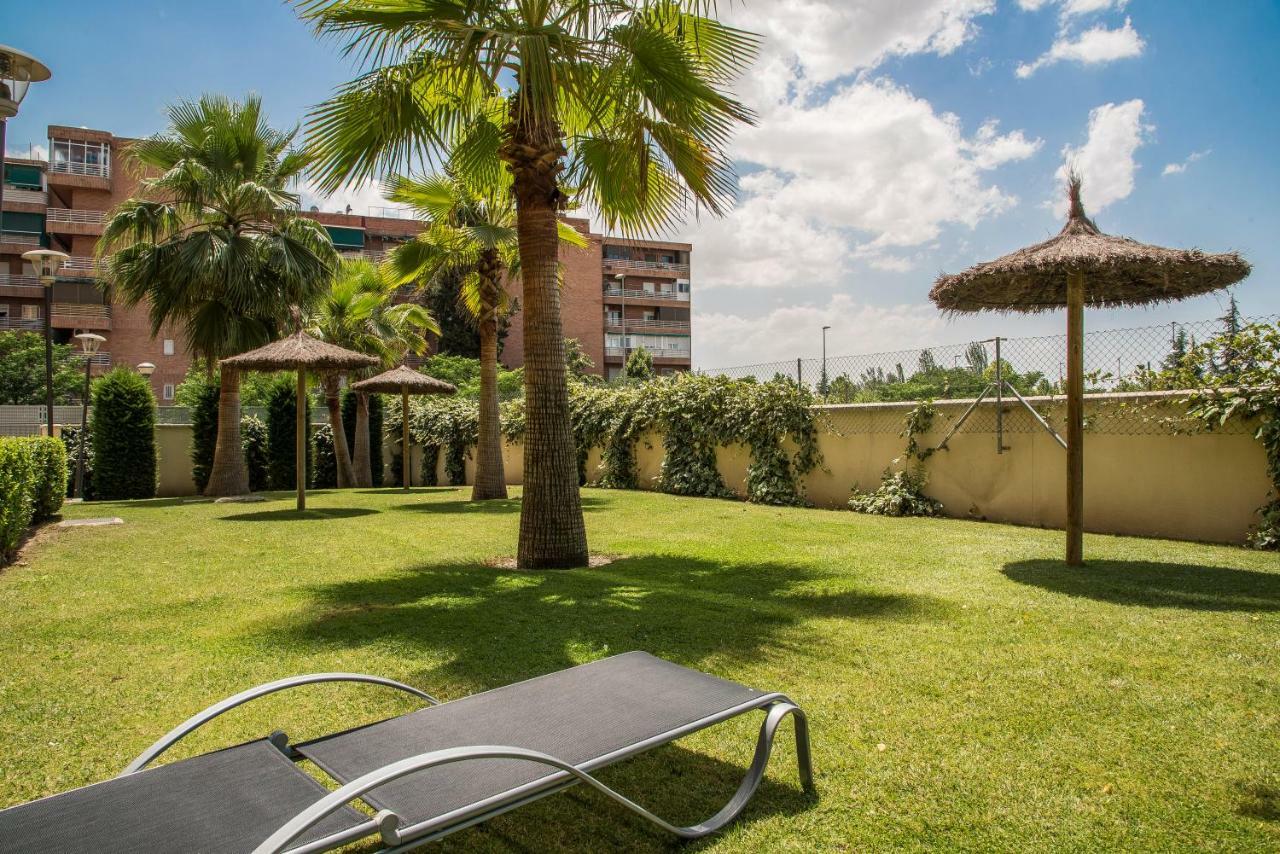 Апартаменти Enjoygranada Lujo Piscina Y Parking Екстер'єр фото